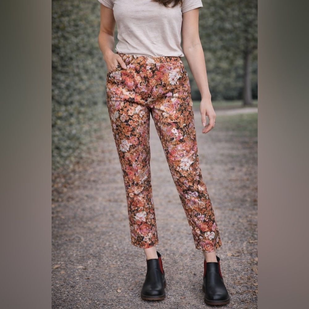 Line-a Domani Floral Print Skinny Ankle Pants